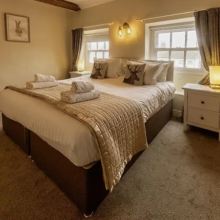 The Dragon At By Oyo 3*